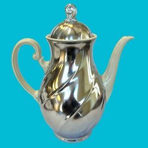 FEINSILBER SILVER CREAM PORCELAIN UNIQUE TEA POT‎ SILVER METAL